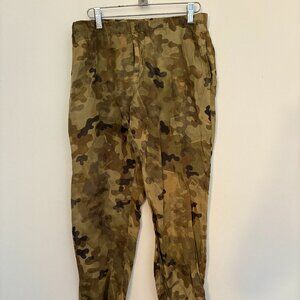 Dries Van Noten Camo silky pants size medium